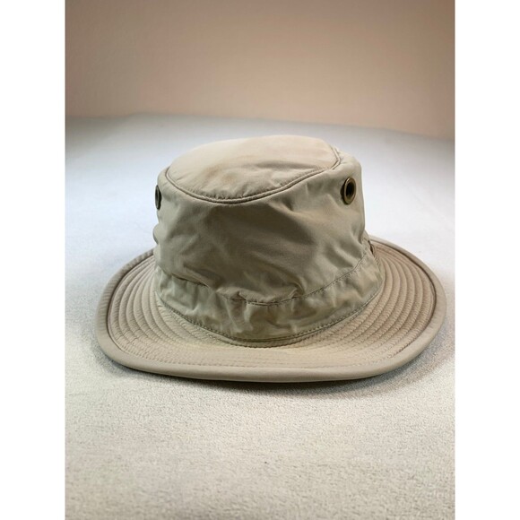 The Tilley hat Endurables Wide Brim capSize 7 1/4 khaki hiking safari - Picture 2 of 9